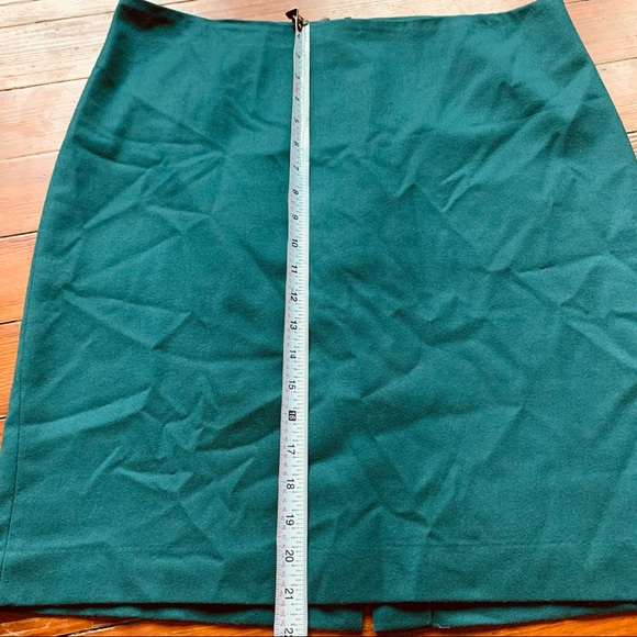 Talbots Green Wool Pencil Skirt - Picture 12 of 13